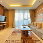 Spacious 2Br At Dago Butik Apartment By Travelio