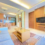 Spacious 2Br At Dago Butik Apartment By Travelio