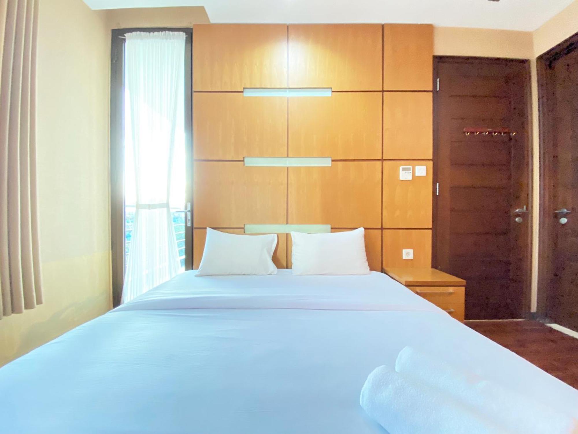 Apartemen Spacious 2br At Dago Butik By Travelio